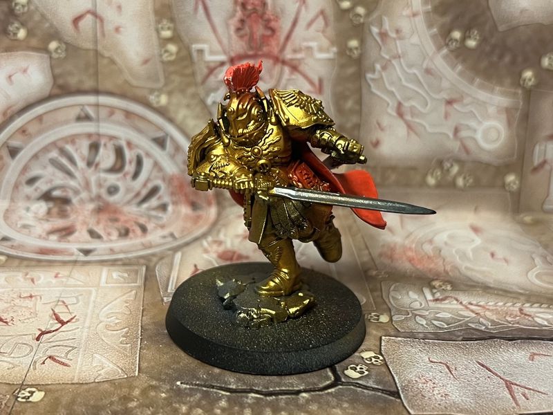 Adeptus Custodes: Blade-Champion