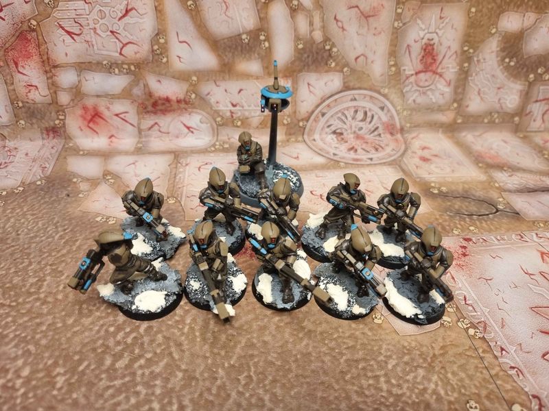T'au Empire: Pathfinder Squad inc 2 Rail Rifles (D'yanoi Sept)