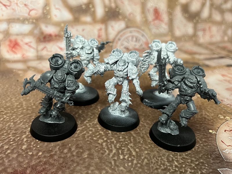 Chaos Space Marines: Raptors (x5)