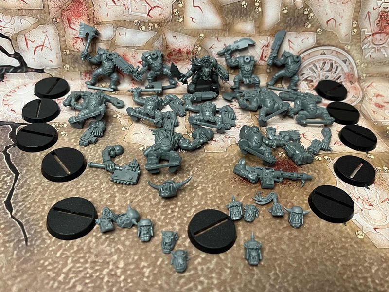 Orks: Ork Boyz Squad