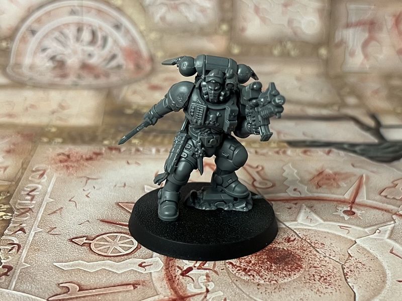 Space Marines: Lieutenant in Phobos Armour