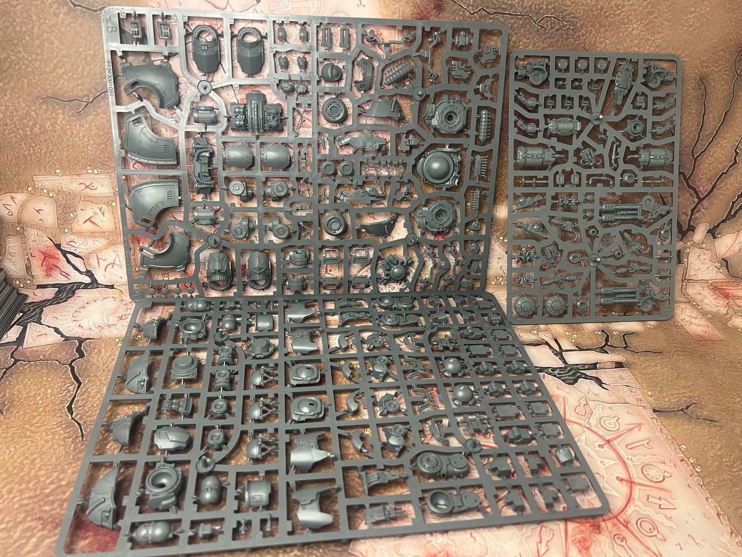 Horus Heresy: Saturnine Dreadnought (Chiron Configuration), Name: On sprue