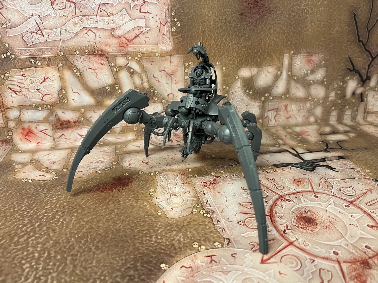 Necrons: Triarch Stalker (Built)