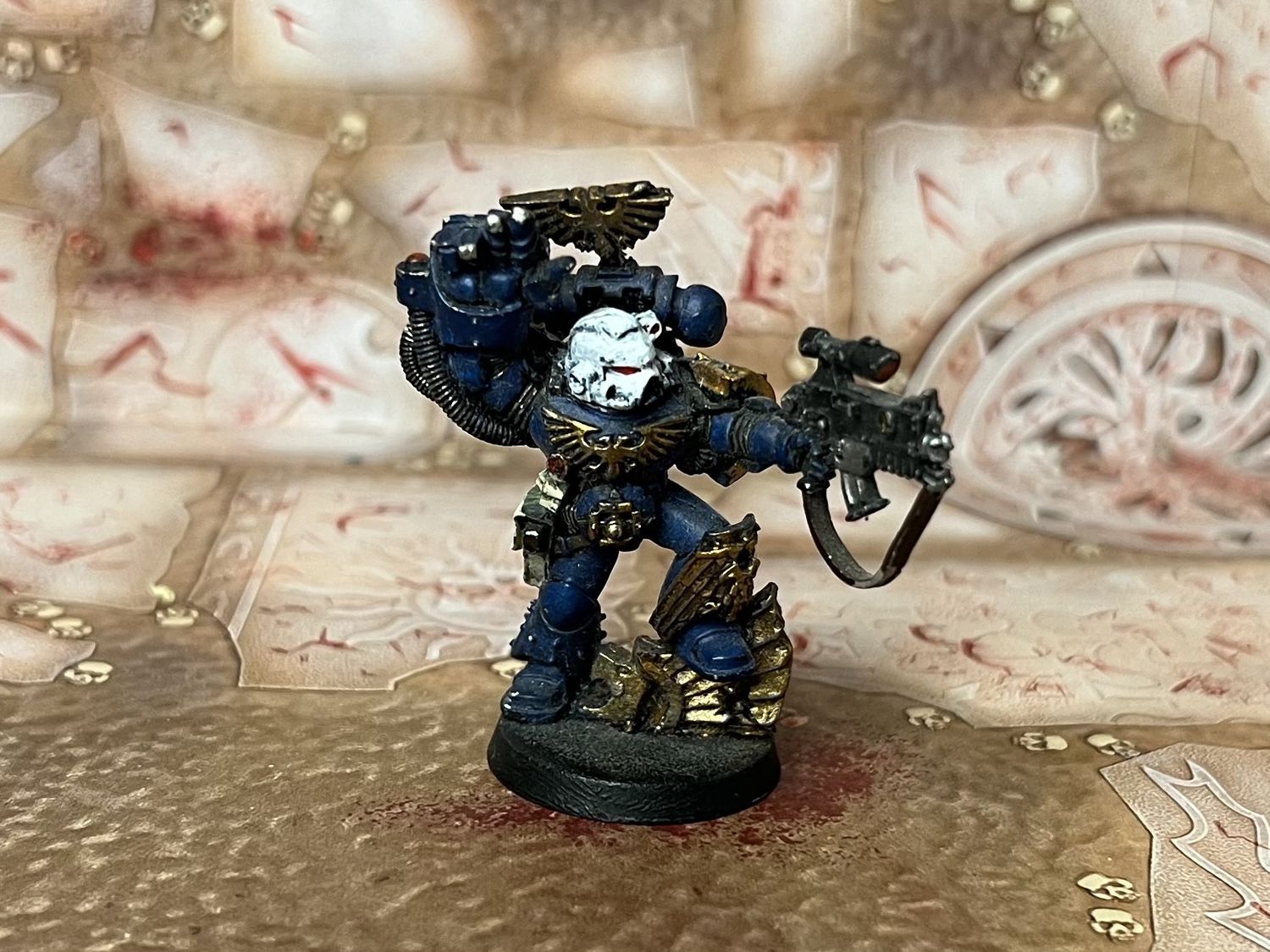 Space Marines: Veteran Sergeant (Web Exclusive 2008)