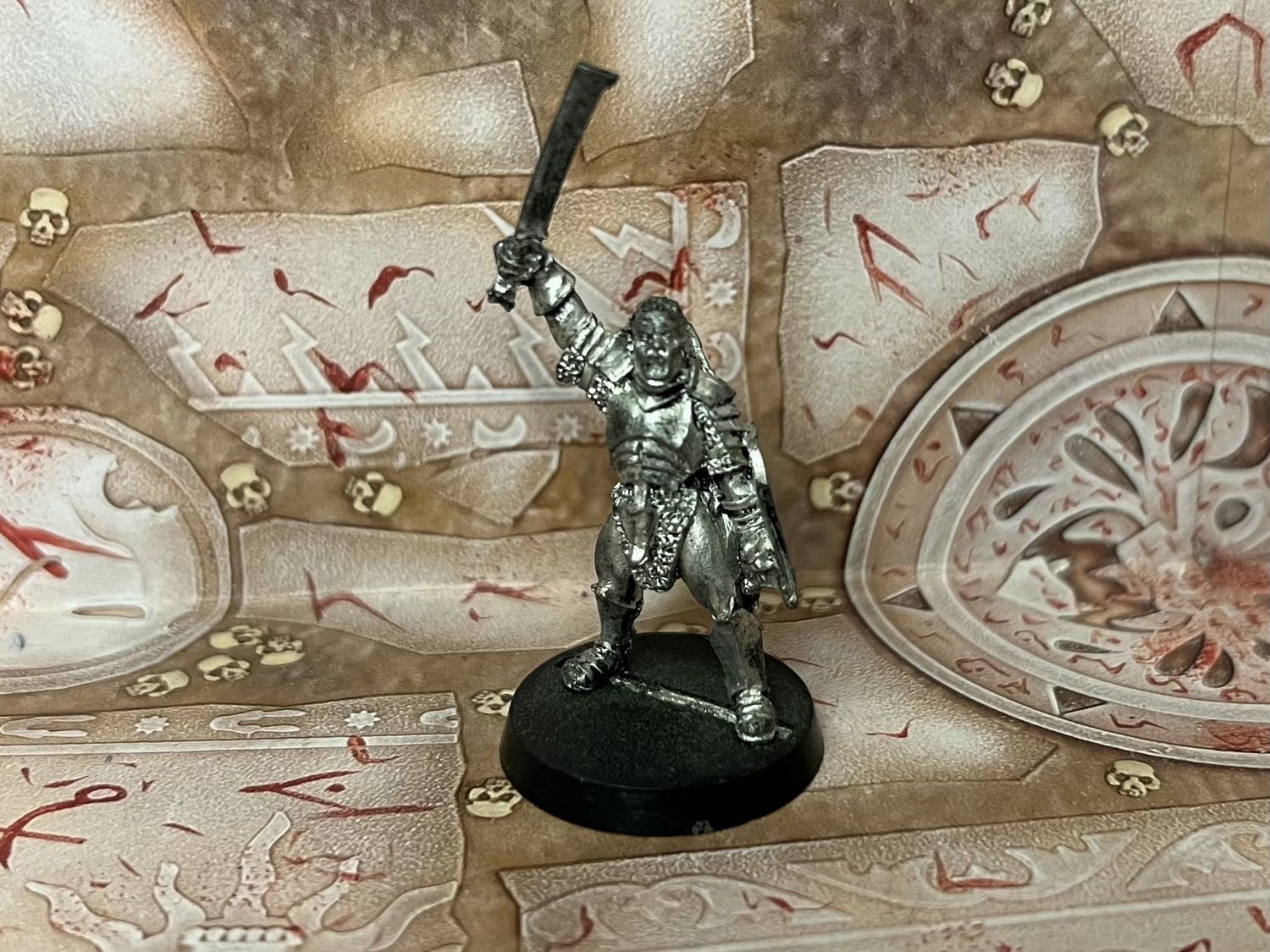 MESBG: Uruk-Hai Captain (Metal)