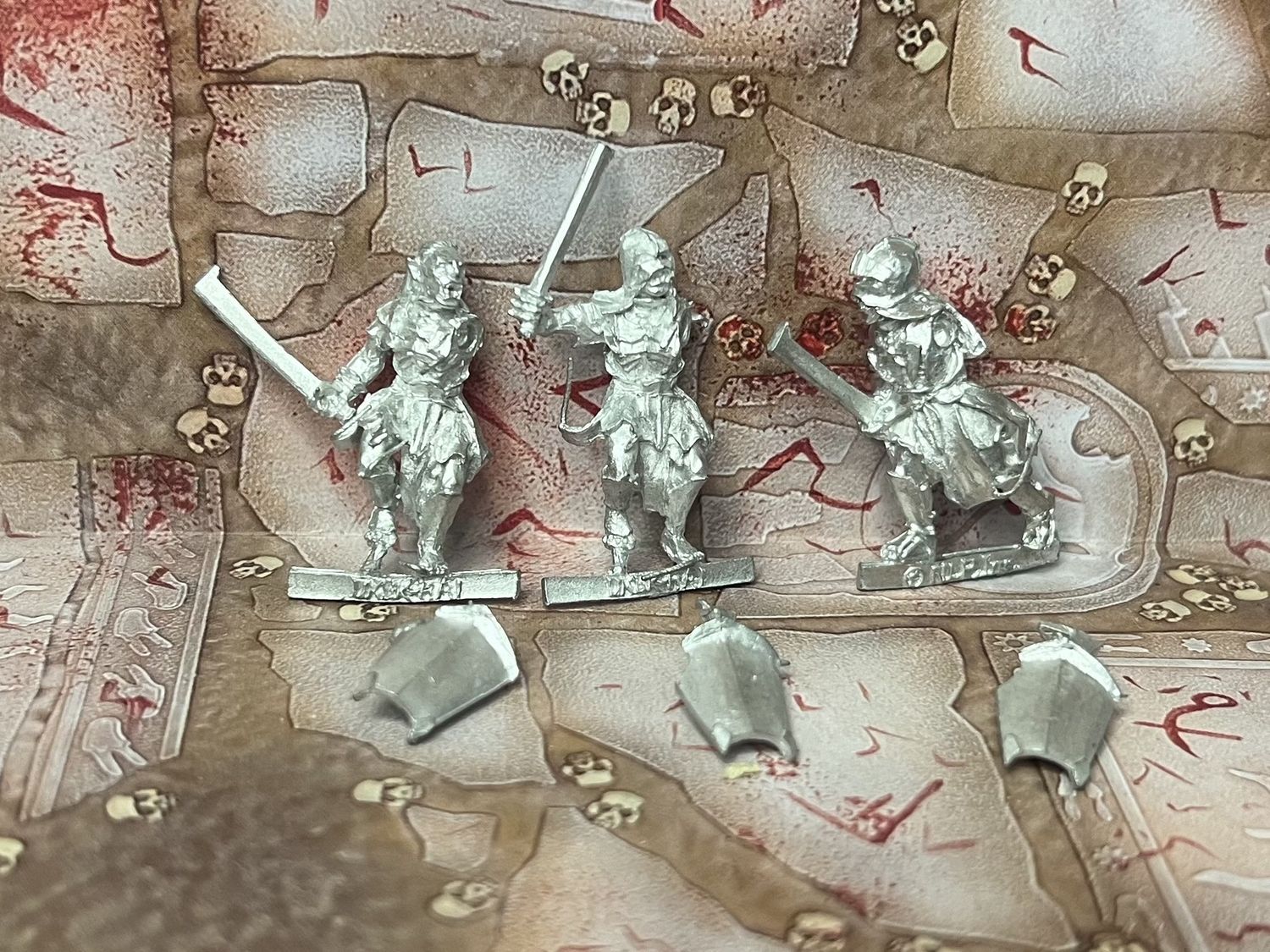 MESBG: Uruk Hai Scouts x3 (metal)