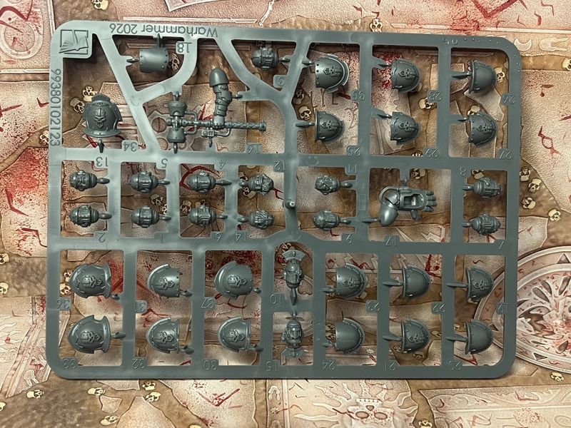 Chaos Space Marines: Iron Warriors Upgrade Sprue