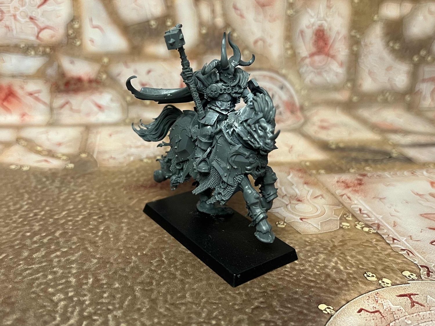 Warriors of Chaos: Chaos Lord on Daemonic Mount