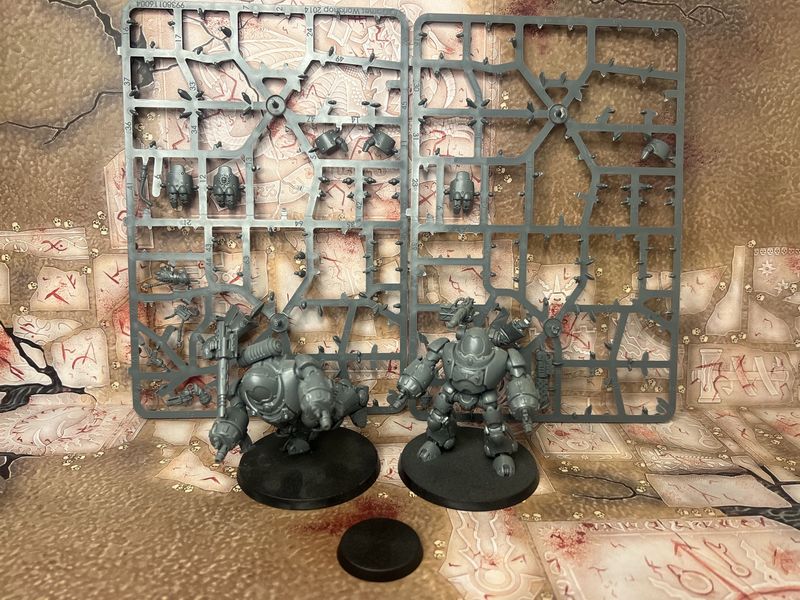 Adeptus Mechanicus: Kastellan Robots (x2)
