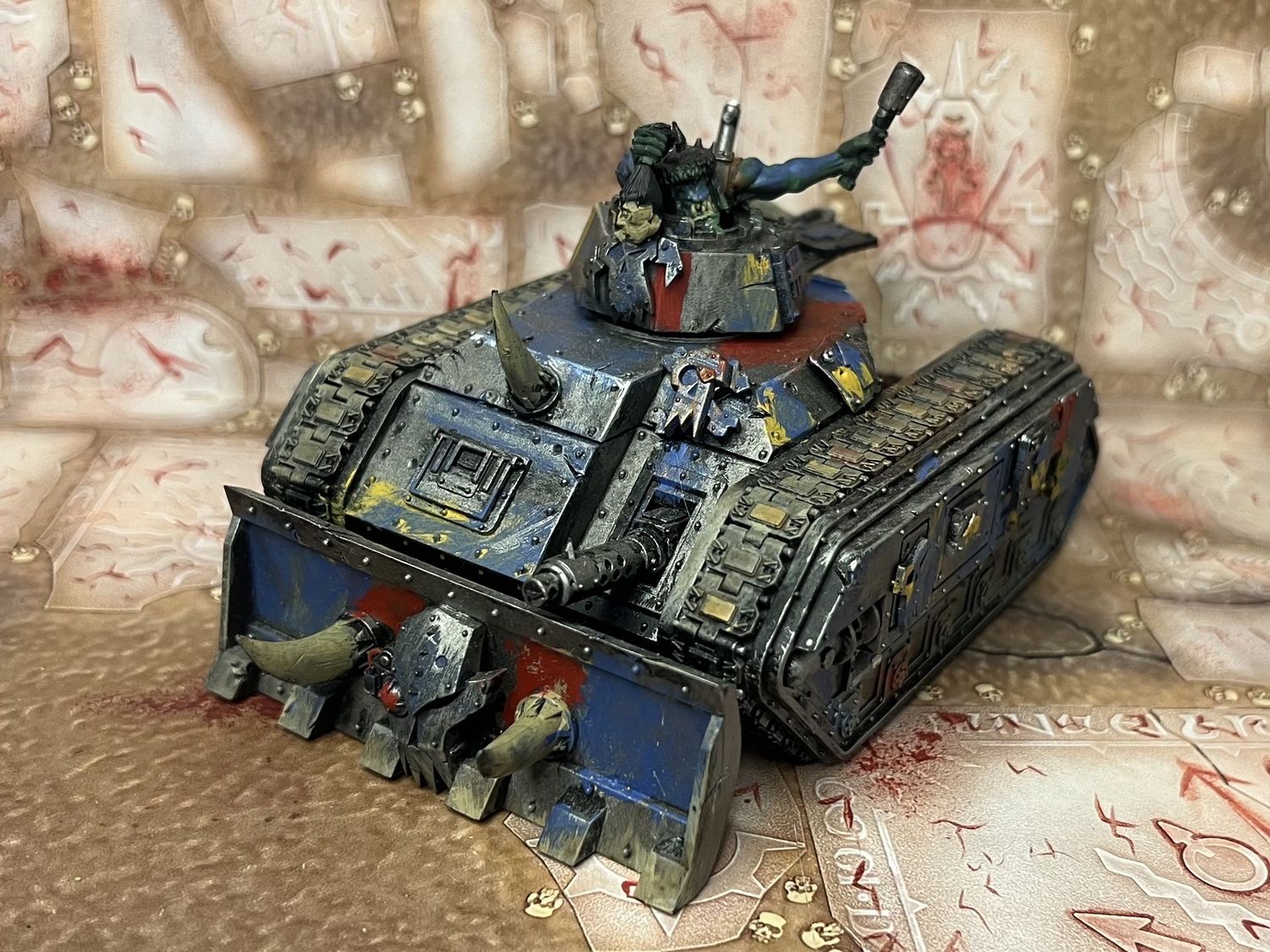 Orks: Looted Wagon (Chimera)