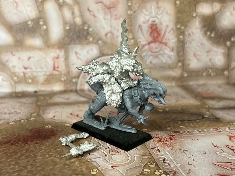 Lizardmen: Saurus Oldblood on Cold one