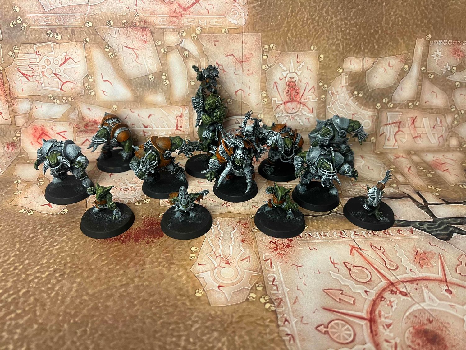Blood Bowl: Black Orcs Team with Troll