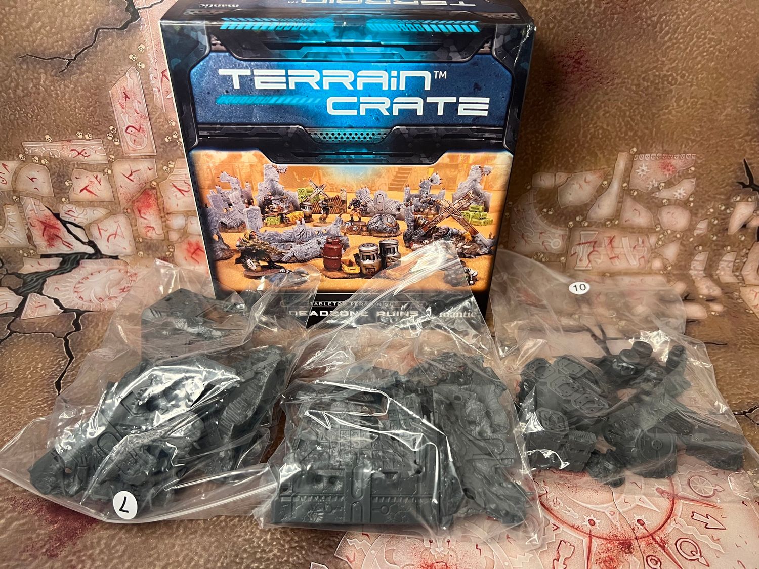 Terrain Crate: Deadzone Ruins (19 piece set)