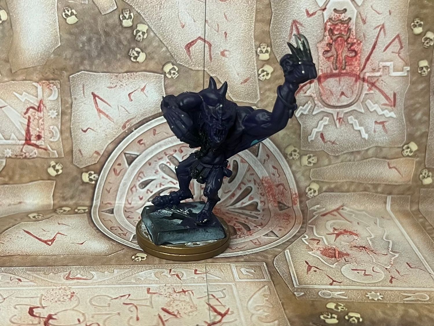 Vampire Counts: Strigoi (Metal, 2000), Name: Purple