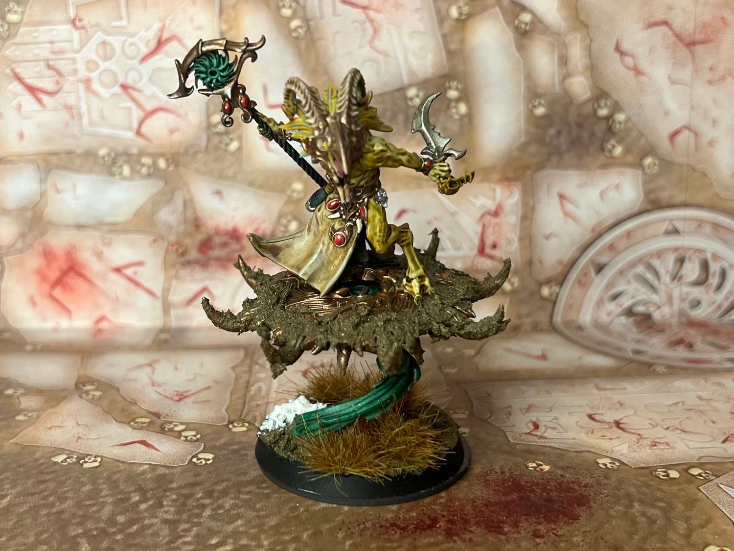 Thousand Sons/Disciples of Tzeentch: Tzaangor Shaman