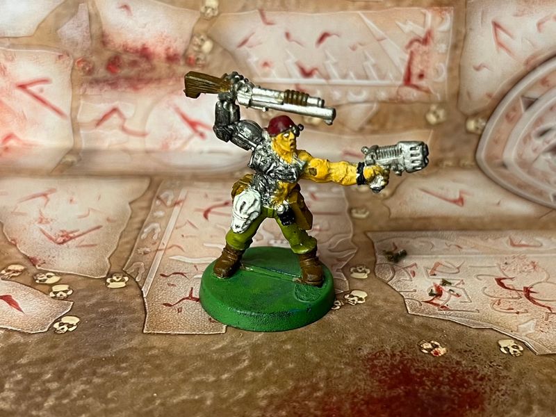 Astra Militarum: Iron Hand Strachan (Metal, 2000)