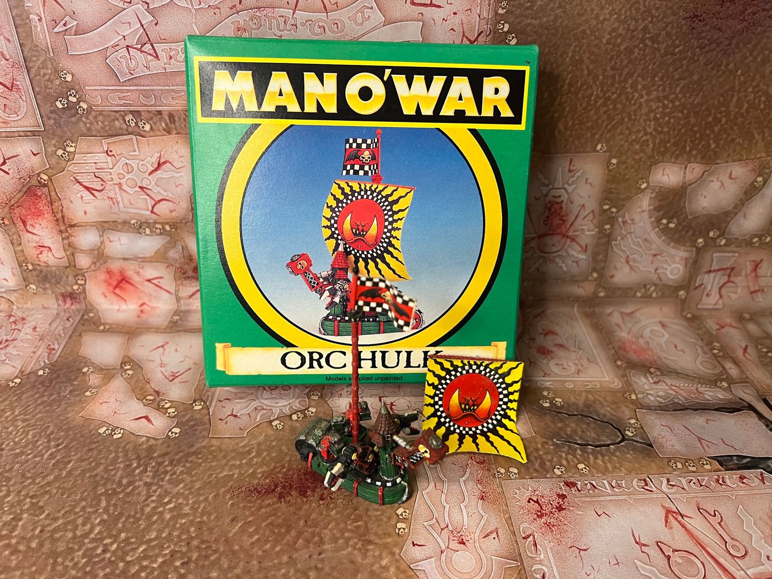 Man O'War: Ork Hulk
