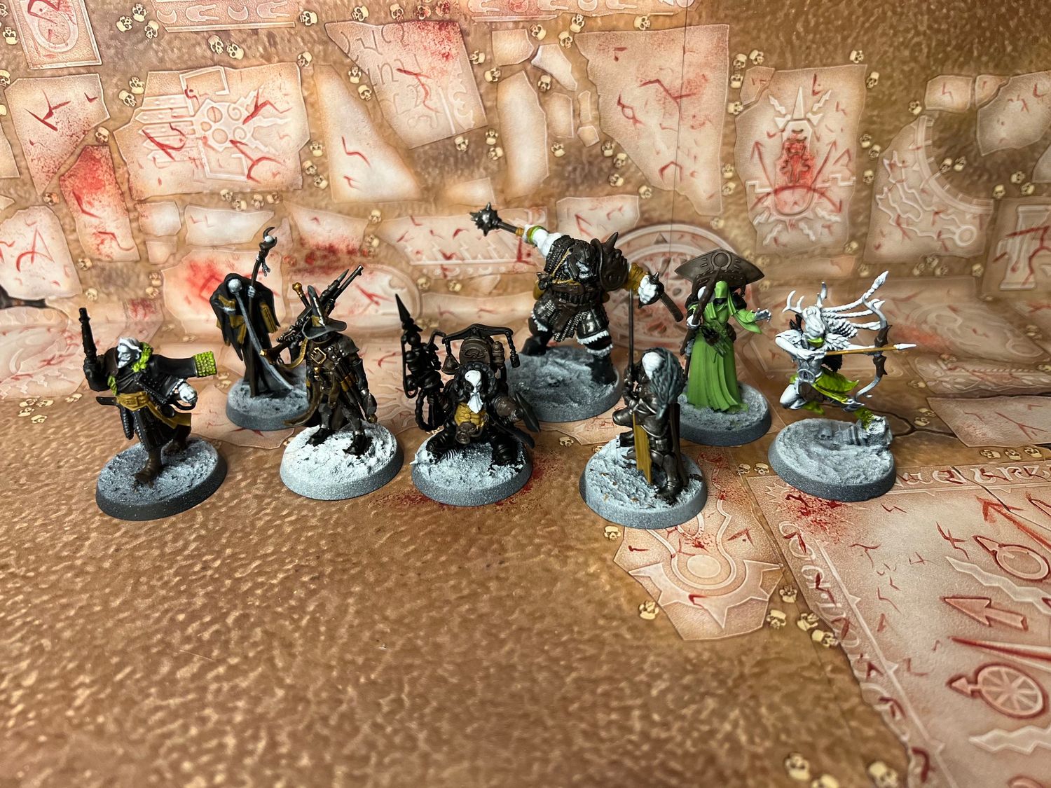 Warhammer Quest: Heroes of the Cursed City