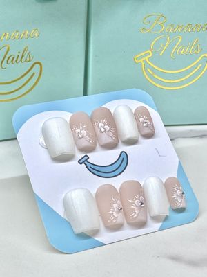 Neutral with White Flower Square