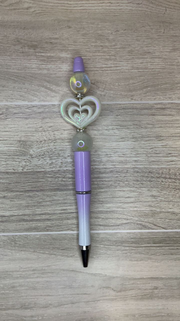 Light Purple pen with Triple White Heart focal