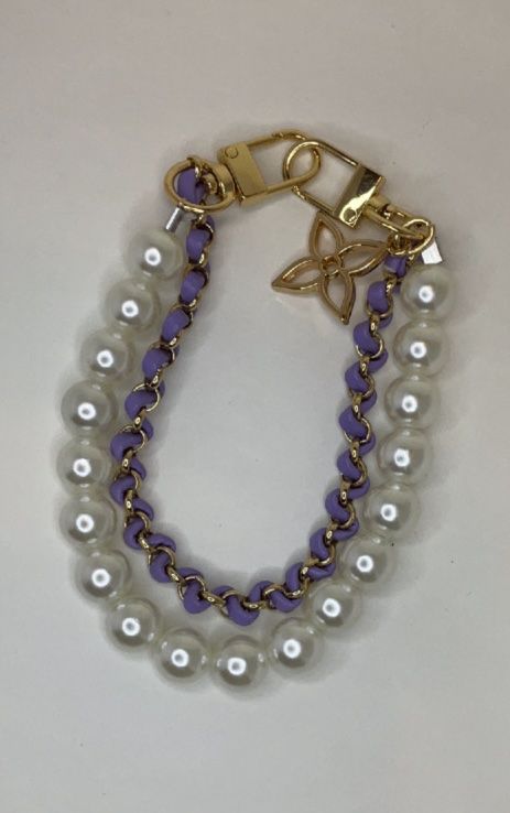 Purple leather and Pearl Key/Phone chain