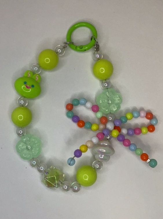 green key/phone chain with beaded bow