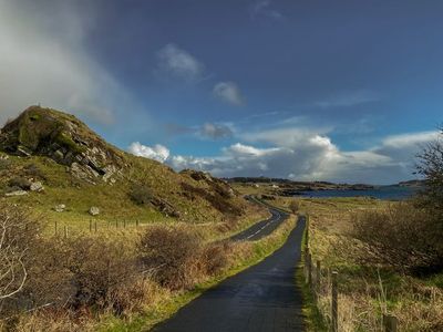 Isle of Islay - Road to the distilleries Isle of Islay - Road to the distilleries