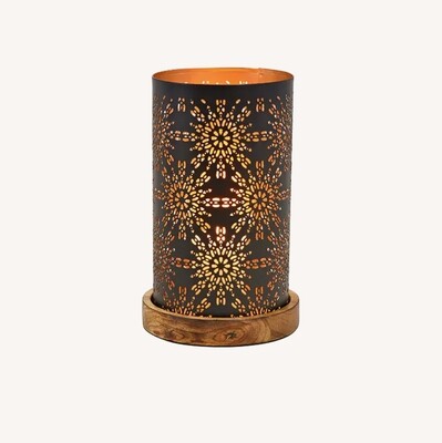 Lanterna su base di legno decorazione fiori metallo nero (L/H/D) 13x22x13cm