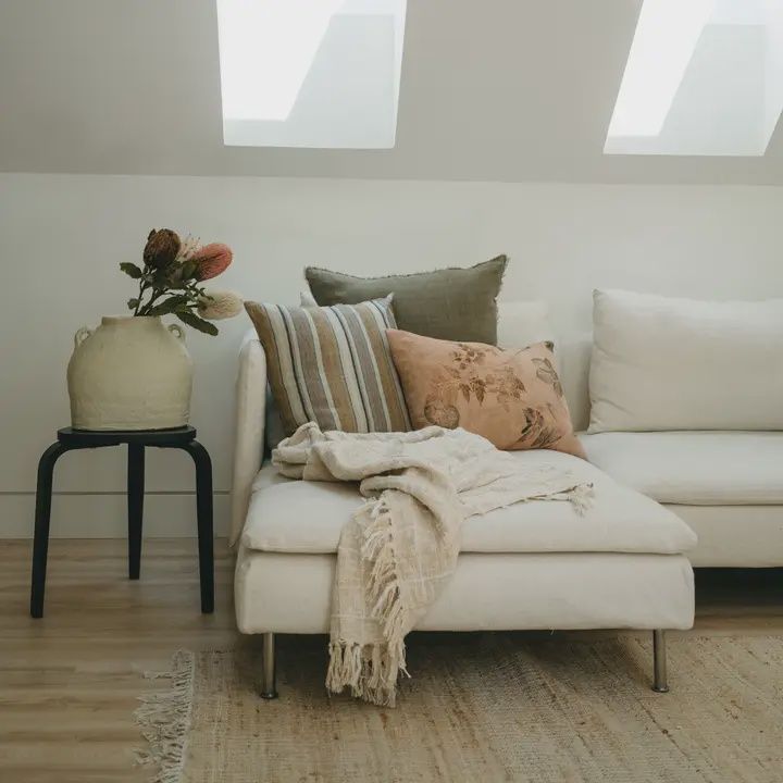 Pacifica Throw White