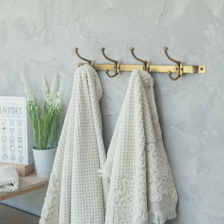 20&quot; Gold Wall 4 Hooks