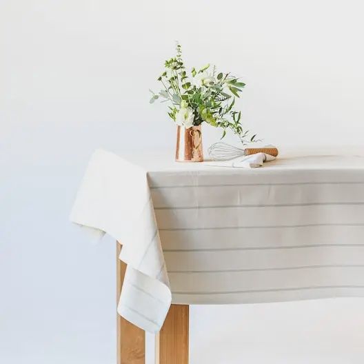 Simple English Striple Tablecloth