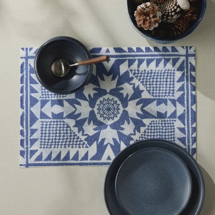 Geometry Placemat Blue Bird