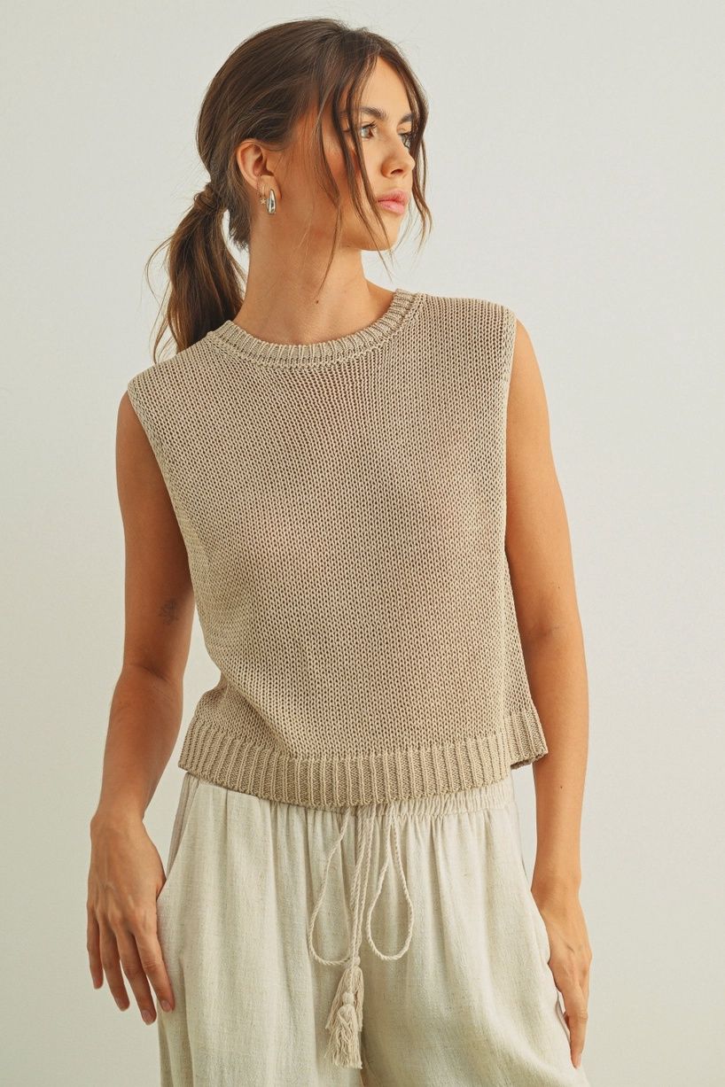 Sleeveless Knitted Top