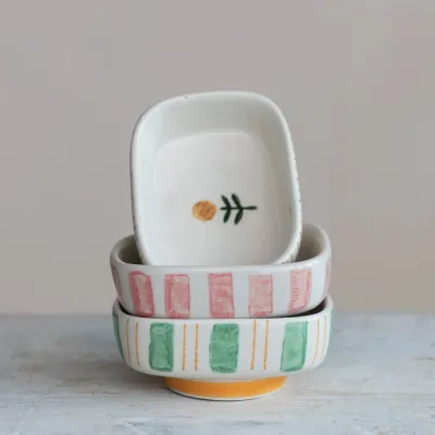 Dish w/ Stripes & Flowerr