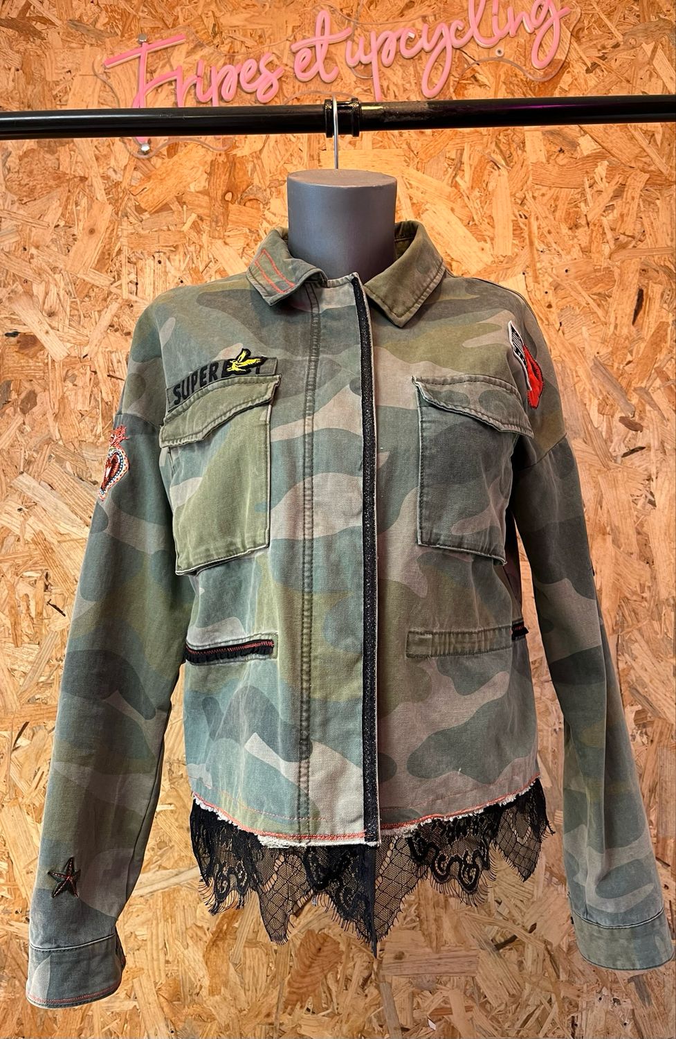 Veste customisée militaire
