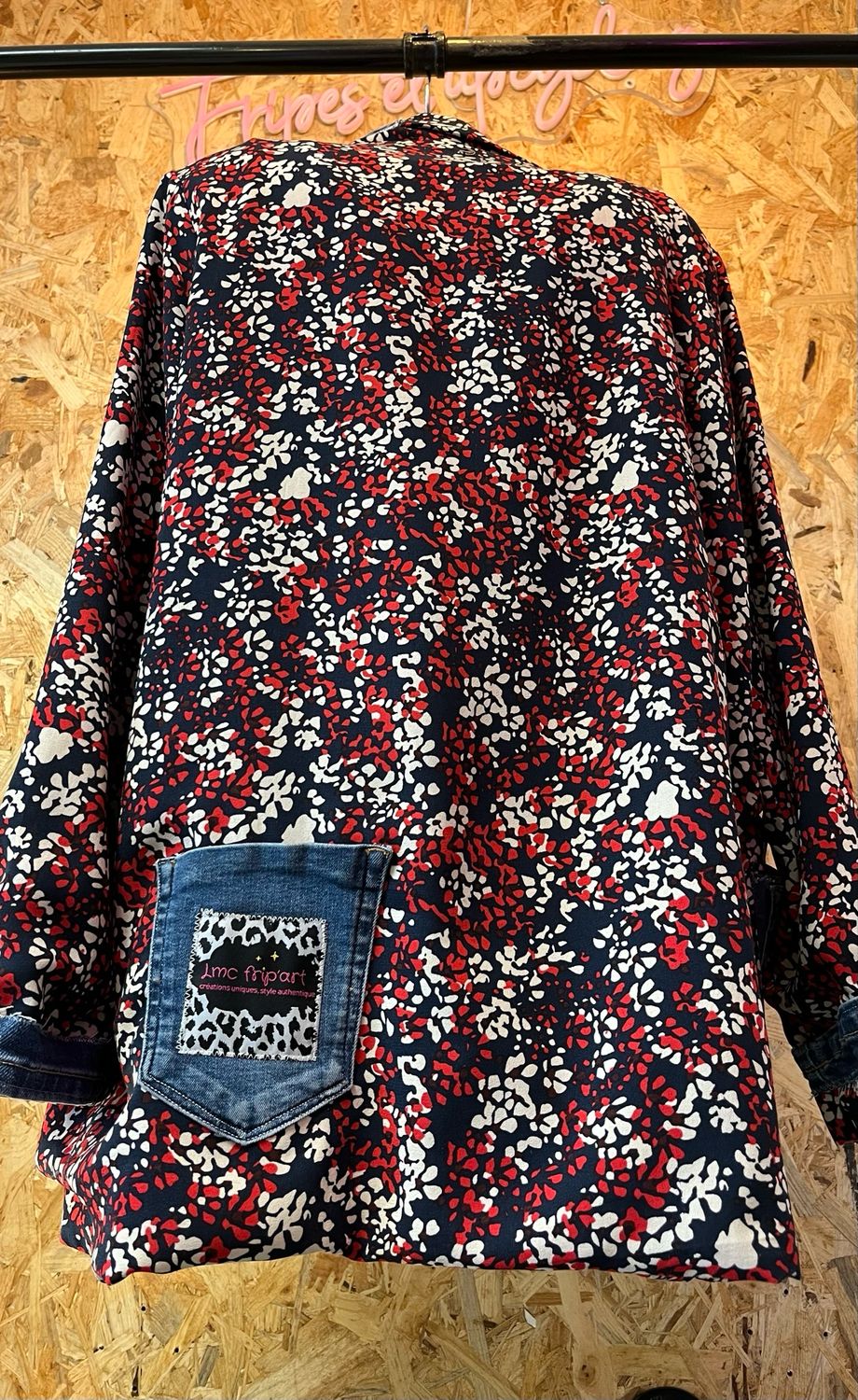 Veste légère customisée coloré
