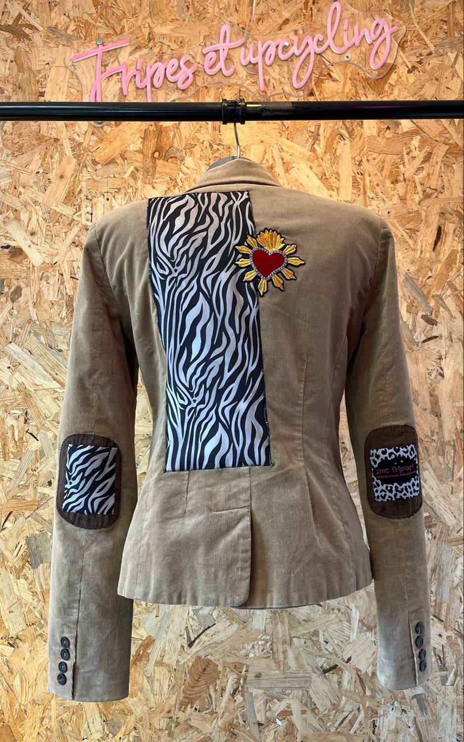 Veste velours customisée