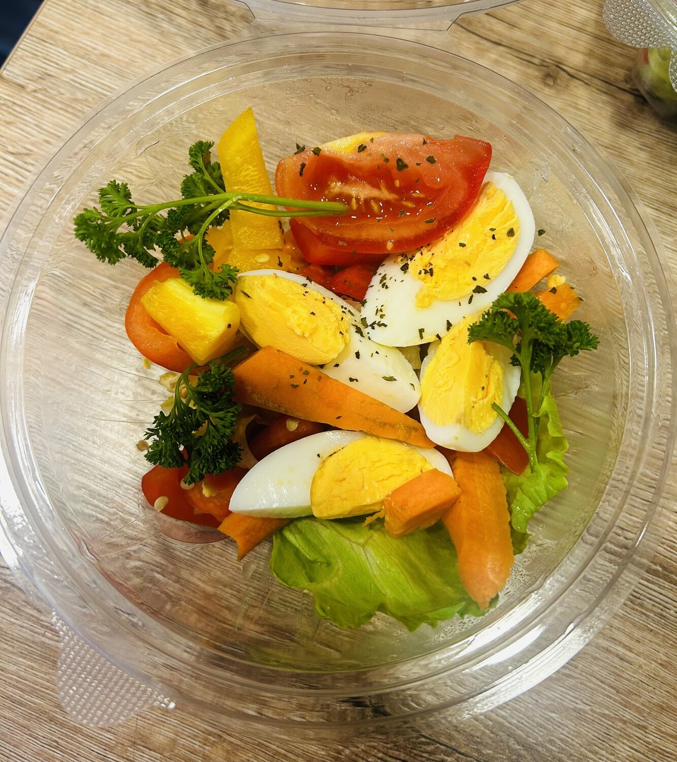 Salat mit Ei