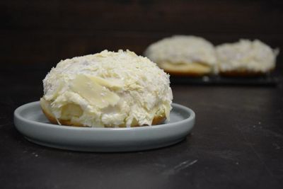 Berliner mit Vanille- Erdbeeren