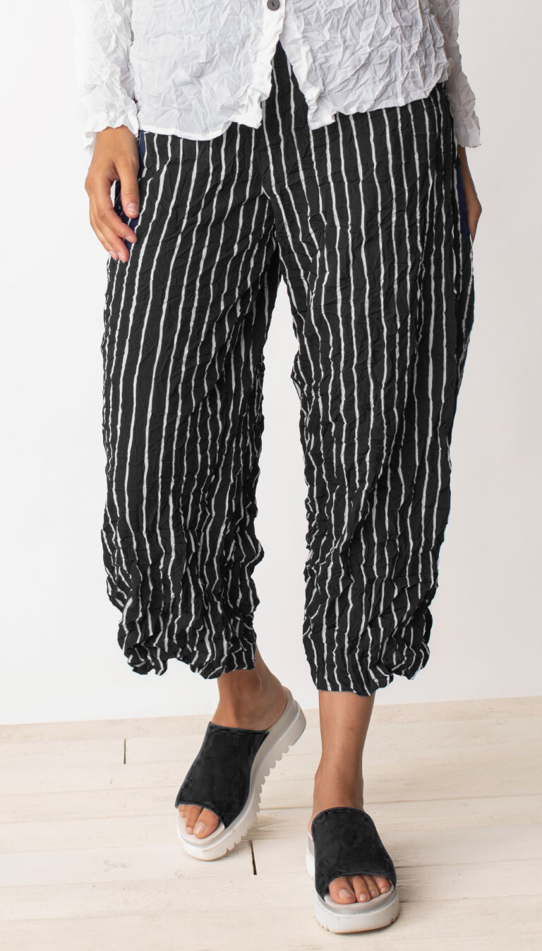 Liv by Habitat Crinkle Striped Pant, Color: Black, Size: S