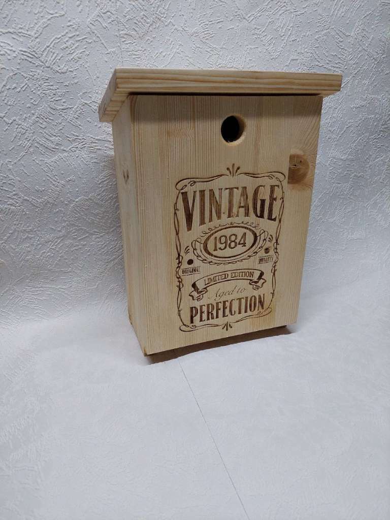 Vogelhausbar (Zwitscherkasten)