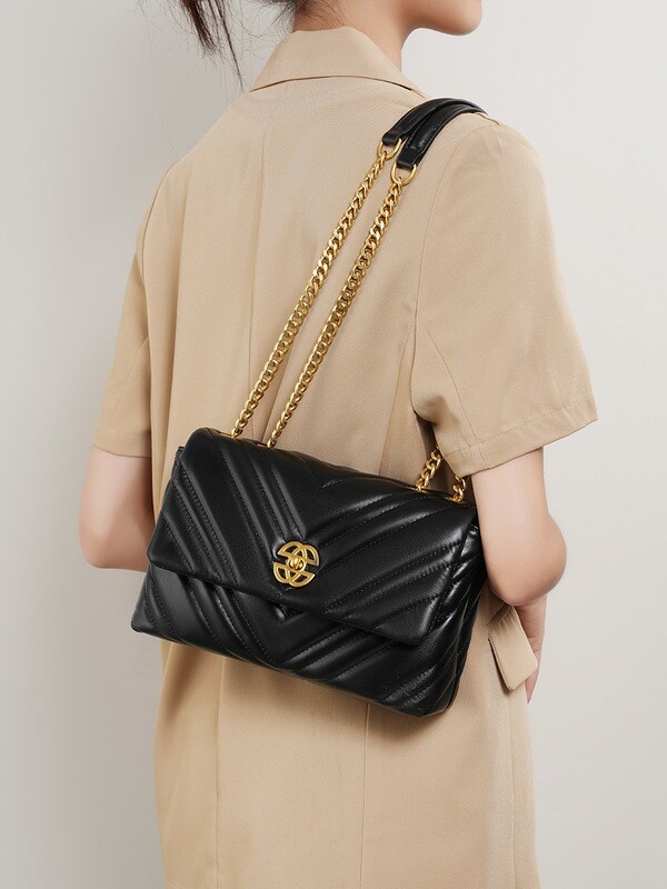 ​High-end rhombus chain small square bag for women