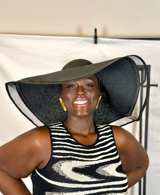 SHE&#39;s Covered in Satin : Mesh Ends &amp; Oversized Brims (L-3X Heads)