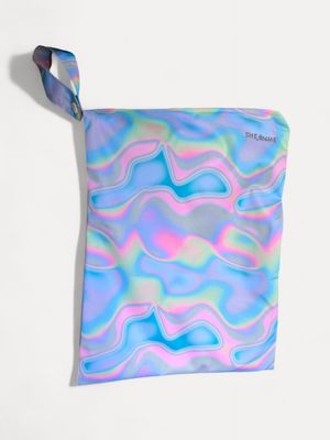 SHE protects: Travel bag for your rollable hat.
