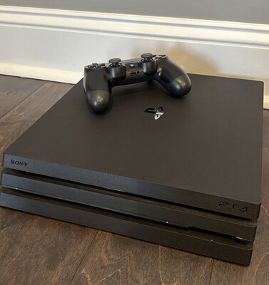 Sony PlayStation 4 PRO With One Controller.