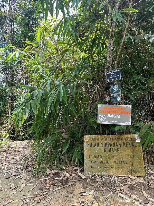 Gunung Chemendong Day Trek (Difficulty - Medium)