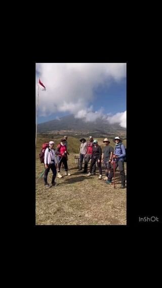 Mt. Rinjani Expedition Trek