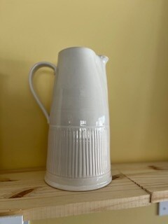 Pitcher XL