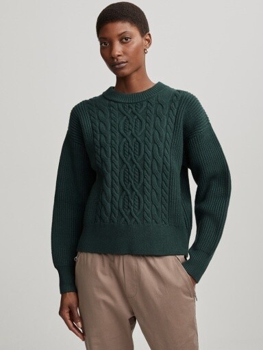 mondain cable knit