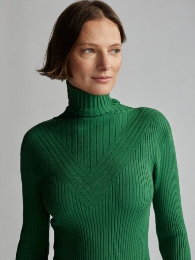 esme rib roll neck, Size: M, Colour: verdant green, Season: 2340